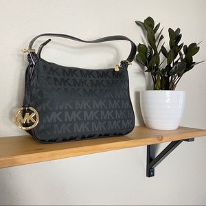 NWOT MICHAEL KORS BLACK PURSE